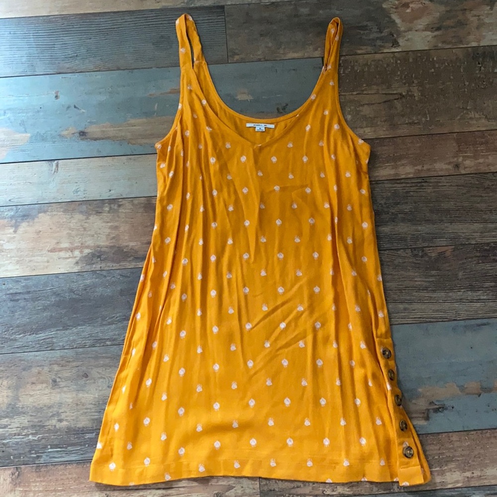 O’Neil summer dress.